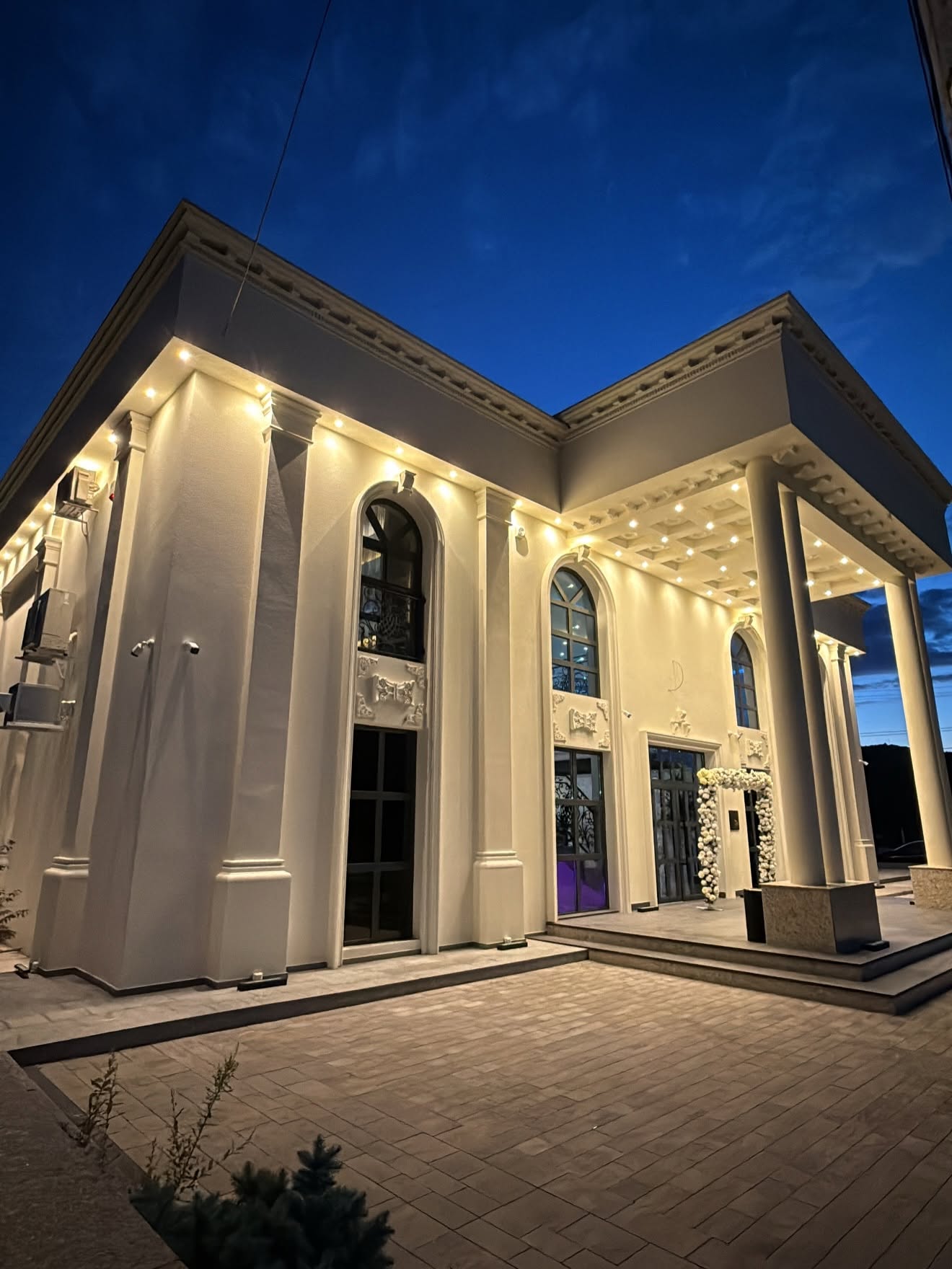 LUXURY PALACE — fotografija 4